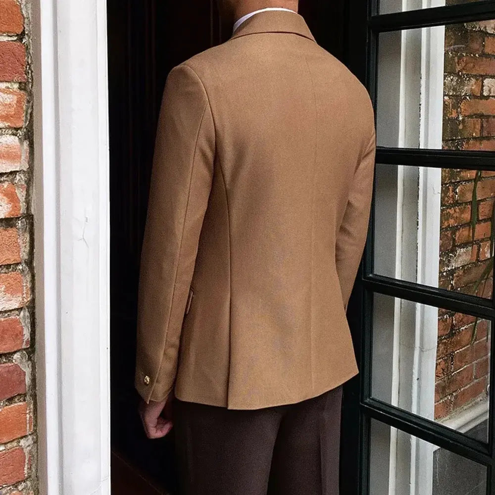 Blazer Masculino Transpassado Romenzi RZ062 com abotoamento duplo, em Ecomicrofibra Easeleaf 01, perfeito para eventos especiais.