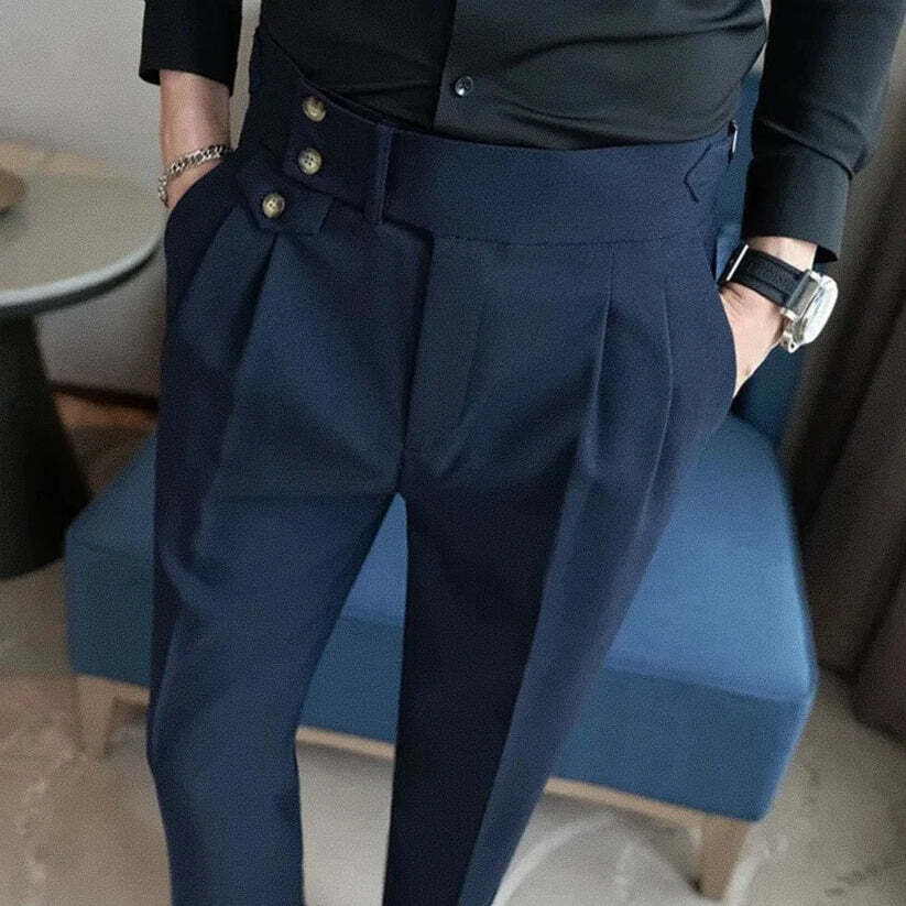 Calça Alfaiataria Masculina Romenzi RZ253 com design sofisticado e acabamento impecável. Ideal para versatilidade e elegância em diversas ocasiões.