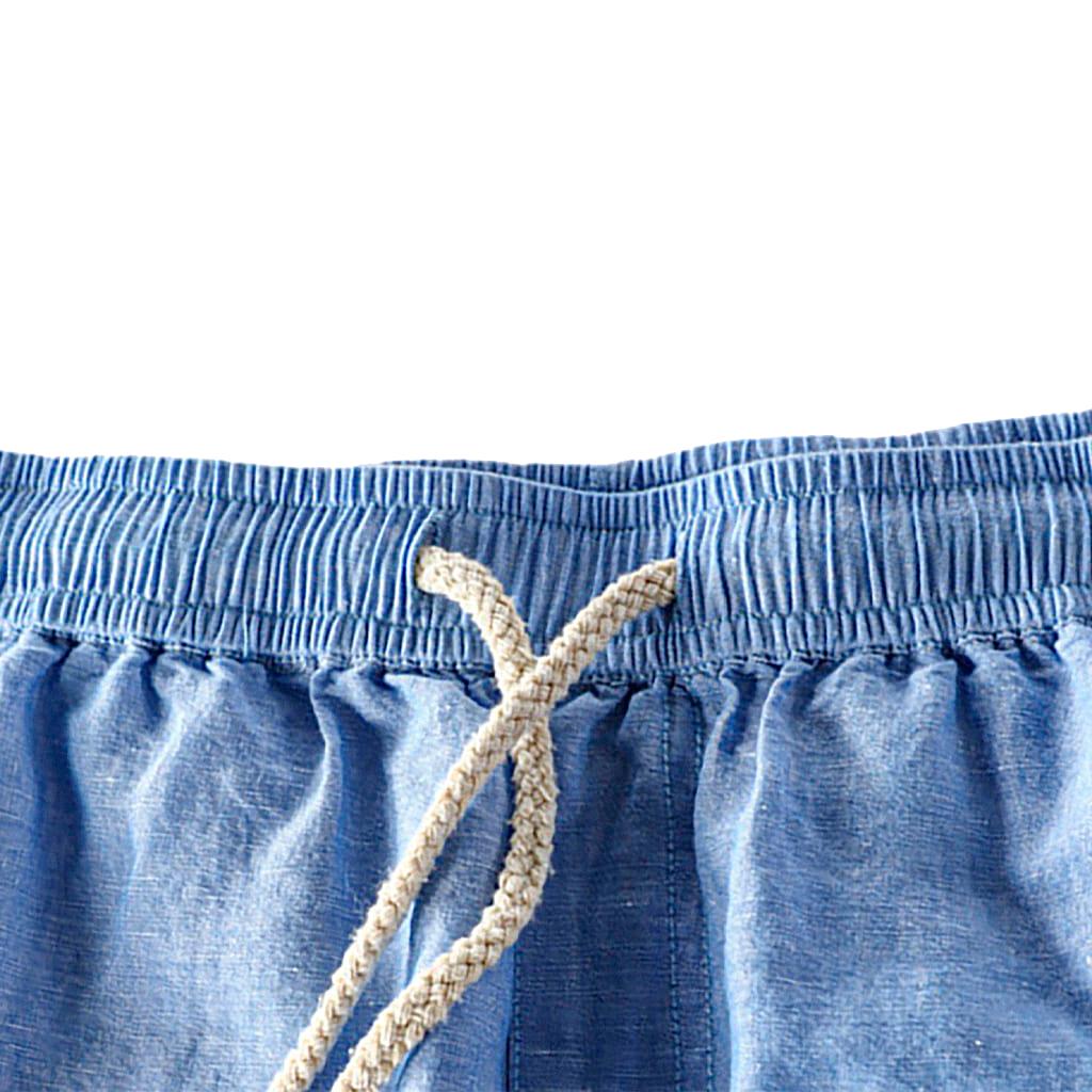 Calça de Linho Masculina Romenzi RZ567 em detalhe, calça leve em linho de alta qualidade que oferece frescor, conforto e estilo atemporal.