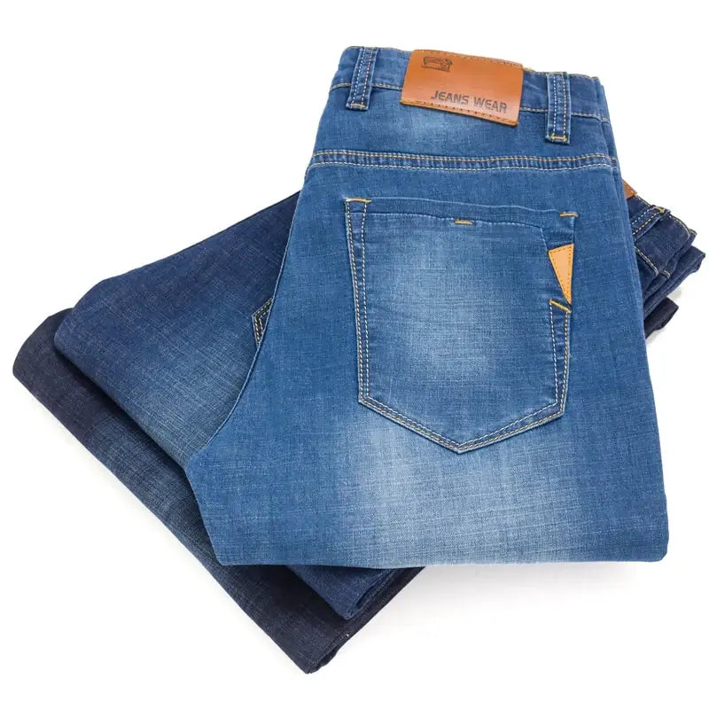 Calça Jeans Masculina Romenzi Wear RZ262 com costuras reforçadas, tecido respirável e acabamento impecável. Estilo refinado e durabilidade premium.
