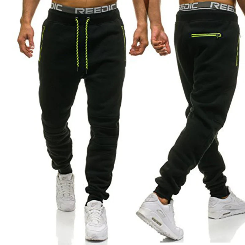 Calça Moletom Masculina para Esportes RZ316 em algodão premium, com zíper nos bolsos e design ajustável. Perfeita para treinos e estilo no dia a dia.