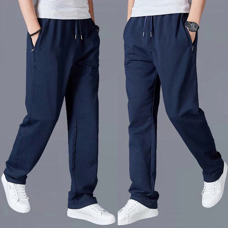 Calça de Moletom Masculina Romenzi RZ003 com design elegante e conforto superior, perfeita para visuais casuais e sofisticados.