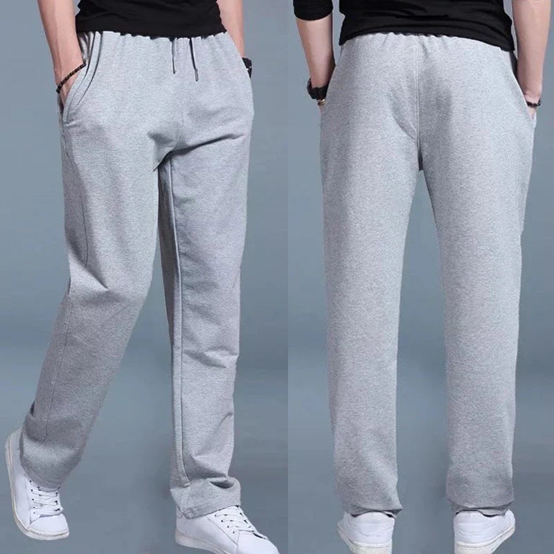 Calça de Moletom Masculina Romenzi RZ003 com design elegante e conforto superior, perfeita para visuais casuais e sofisticados.