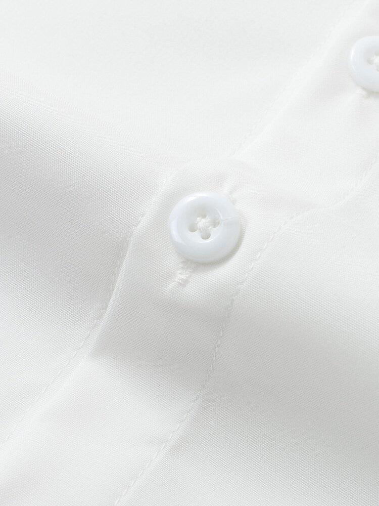 Camisa Manga Curta Romenzi Flower RZ581 feita em tecido leve e respirável, com caimento sofisticado que garante frescor, conforto e estilo casual elegante.