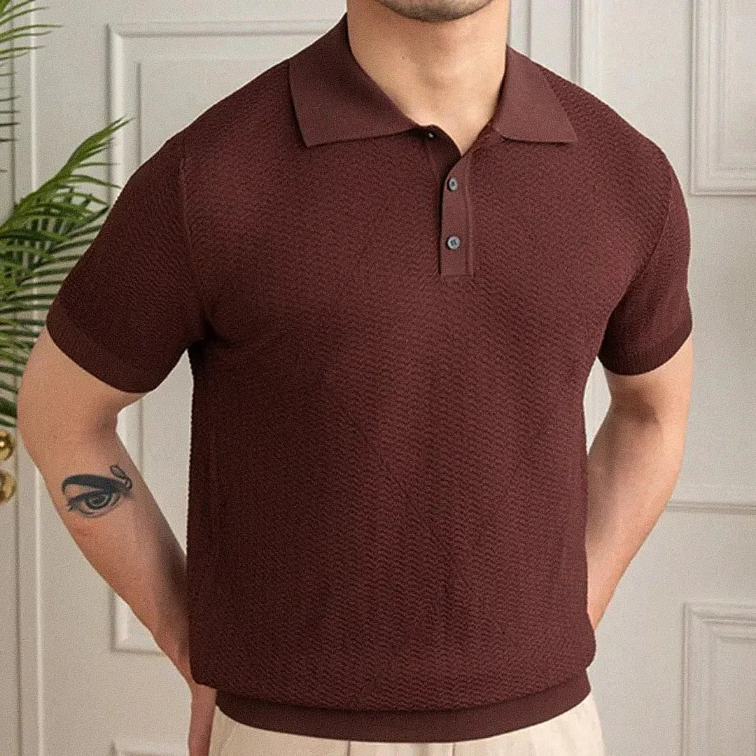 Camisa Polo Masculina Romenzi Barcelona RZ608 em destaque, peça sofisticada com caimento perfeito que oferece conforto, durabilidade e estilo elegante.