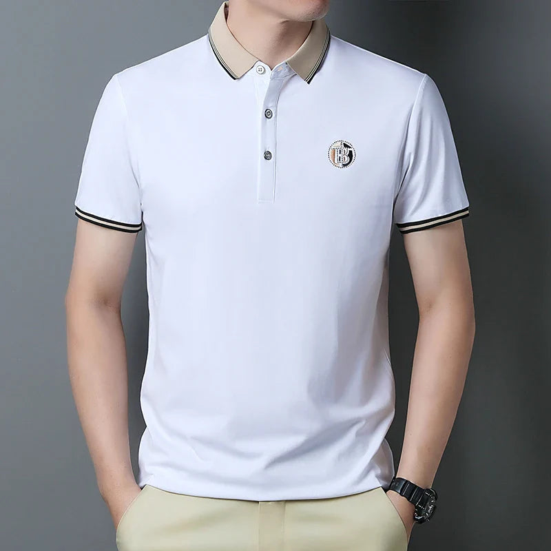 Camisa Polo Masculina Romenzi Paris RZ082, feita em algodão e poliéster, com design clássico e sofisticado para diversas ocasiões.