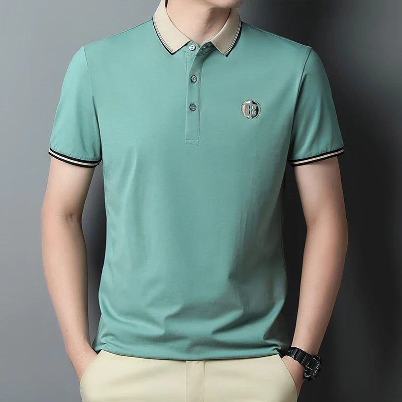 Camisa Polo Masculina Romenzi Paris RZ082, feita em algodão e poliéster, com design clássico e sofisticado para diversas ocasiões.