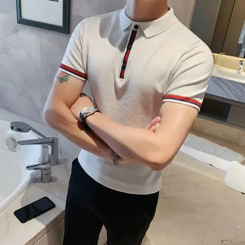 Camisa Polo Masculina Romenzi Puzzle RZ076 com tecido premium, costuras reforçadas e design moderno para conforto e estilo em todas as ocasiões.