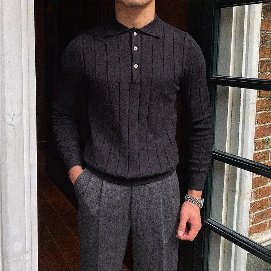 Camisa Polo Masculina Romenzi Reus RZ603 em detalhe, polo de manga longa em materiais premium que oferece conforto, durabilidade e estilo refinado.