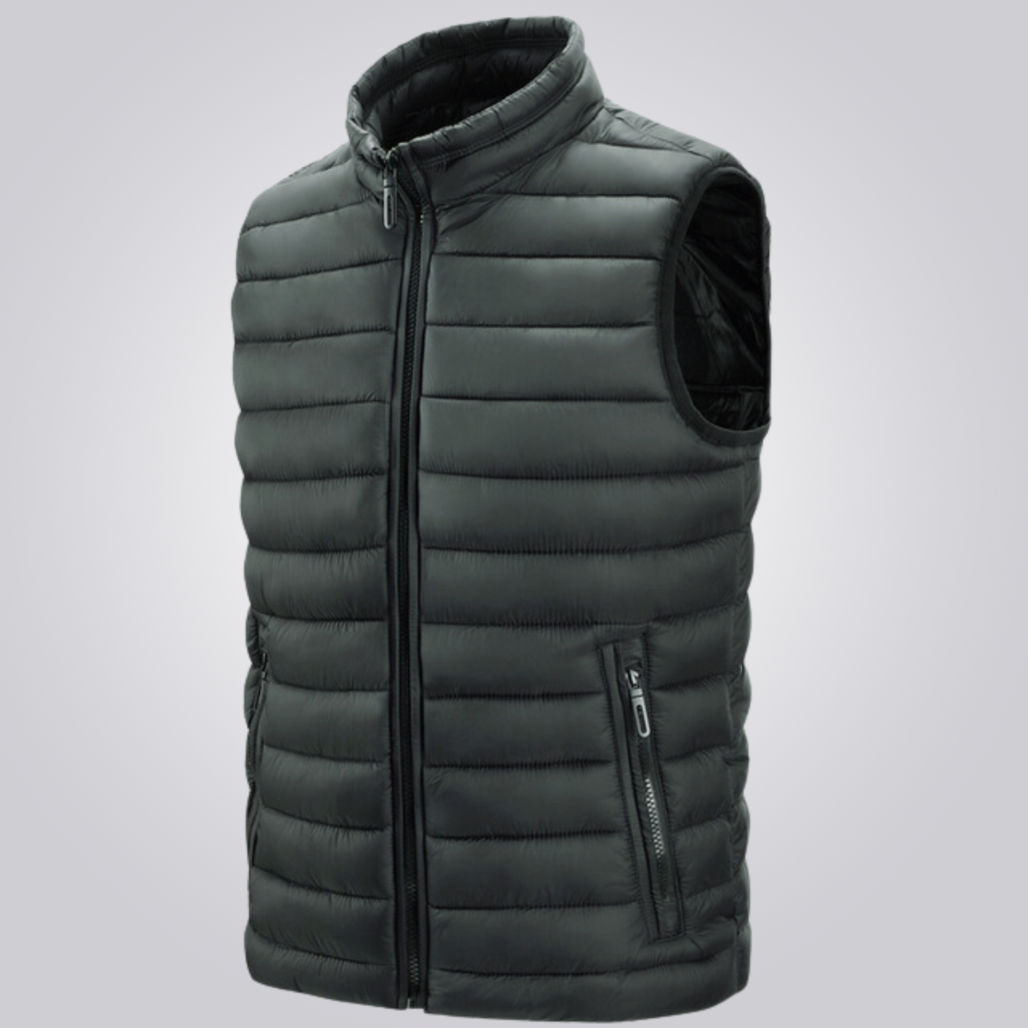 Colete Masculino Puffer Romenzi RZ670 em detalhe, peça acolchoada resistente e sofisticada, ideal para aquecer com estilo em dias frios de até -6ºC.