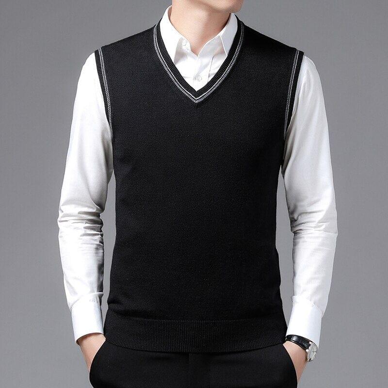 Colete Masculino Social Romenzi Essentials RZ662 em detalhe, peça social sofisticada e resistente, ideal para compor produções masculinas elegantes e formais.