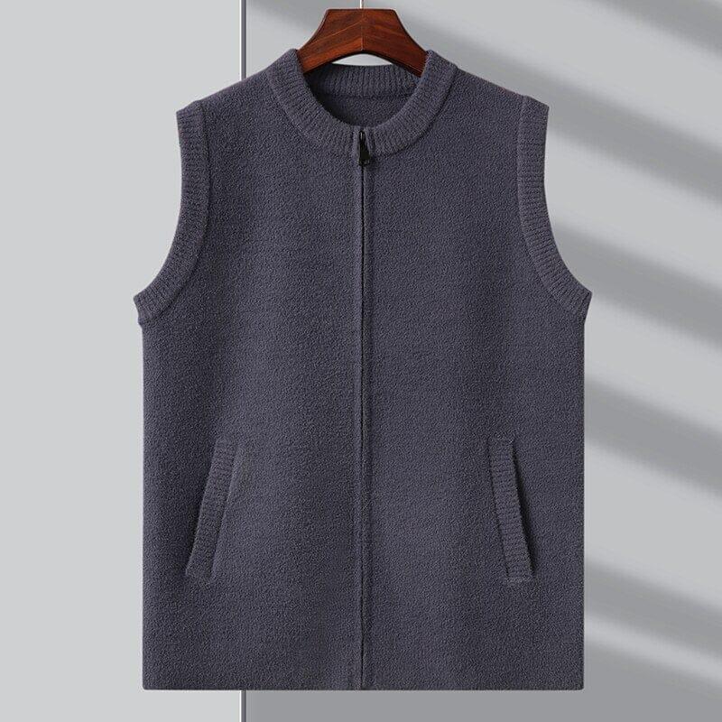 Colete Masculino Tricot de Lã Boston Romenzi RZ663 em detalhe, peça versátil em lã premium que une conforto, durabilidade e elegância em qualquer ocasião.
