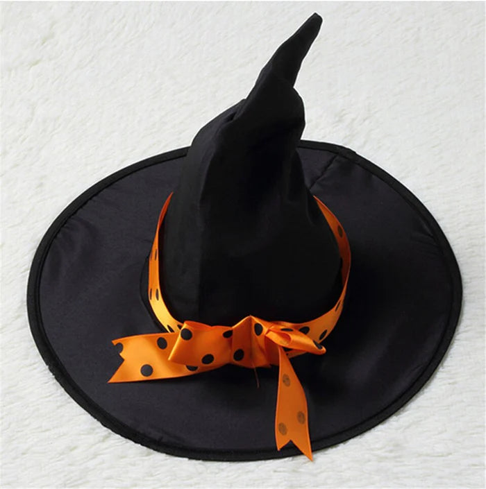 Fantasia Infantil Bruxinha Halloween com vestido, meia-calça e chapéu, feita em poliéster, voil, malha, algodão e nylon, ideal para festas e diversão.