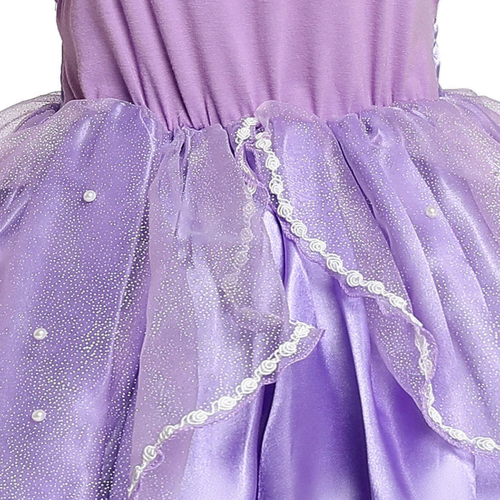 Fantasia Infantil Vestido Princesa Lilás Encantada com vestido, coroa, luvas e varinha, feita em algodão e poliéster, ideal para festas infantis.