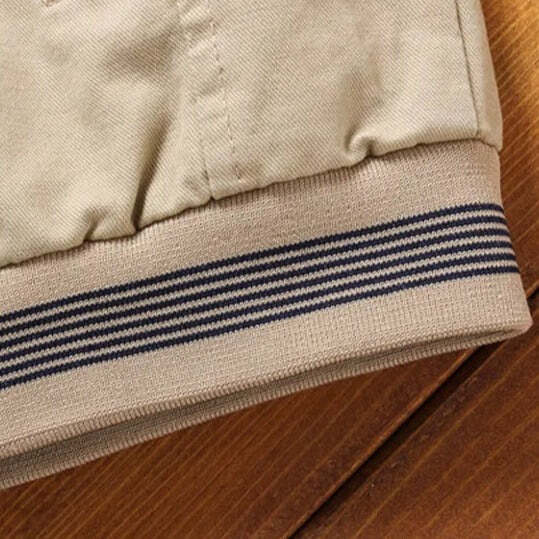Jaqueta Casual Masculina Romenzi RZ154, confeccionada com materiais premium, costuras reforçadas e design sofisticado para versatilidade e conforto.