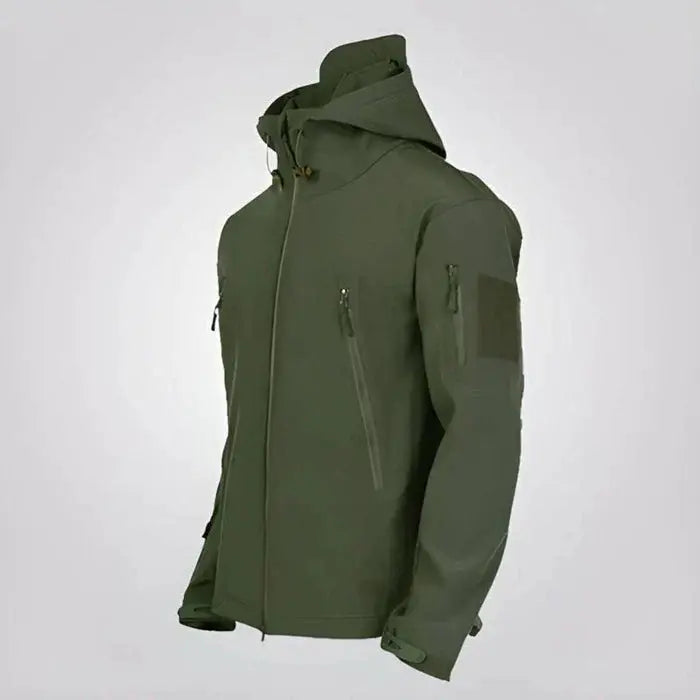 Jaqueta Impermeável Masculina Romenzi RZ165 com design moderno, impermeável e confortável para dias de chuva.