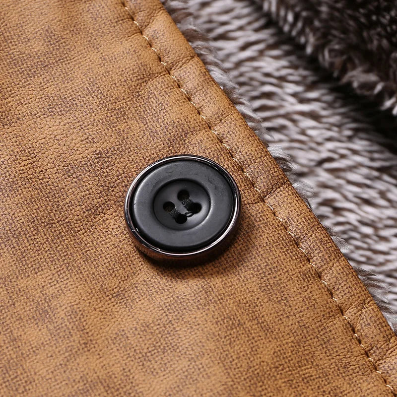 Jaqueta Masculina Forrada Holmes Romenzi RZ038 com materiais de alta qualidade e design elegante