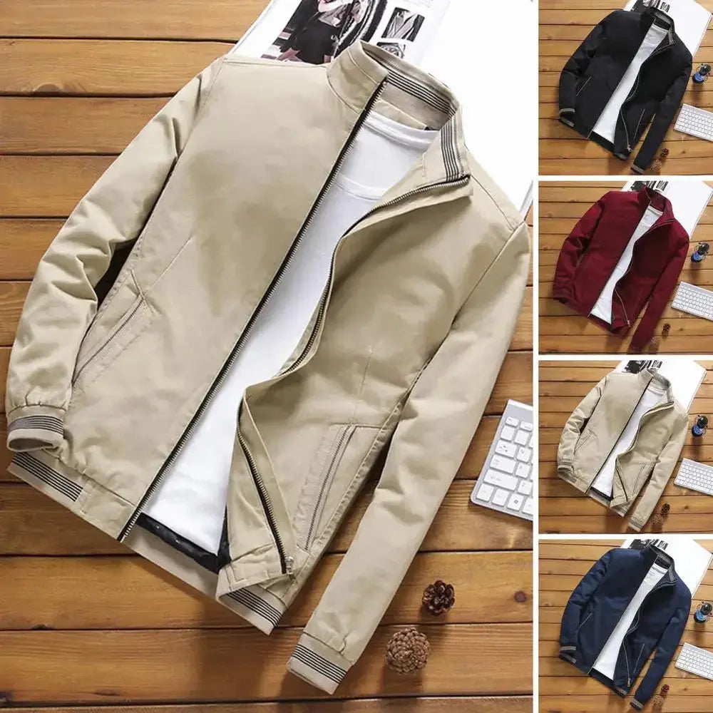 Jaqueta Masculina Milano Romenzi RZ166 destacando design sofisticado e materiais de alta qualidade.