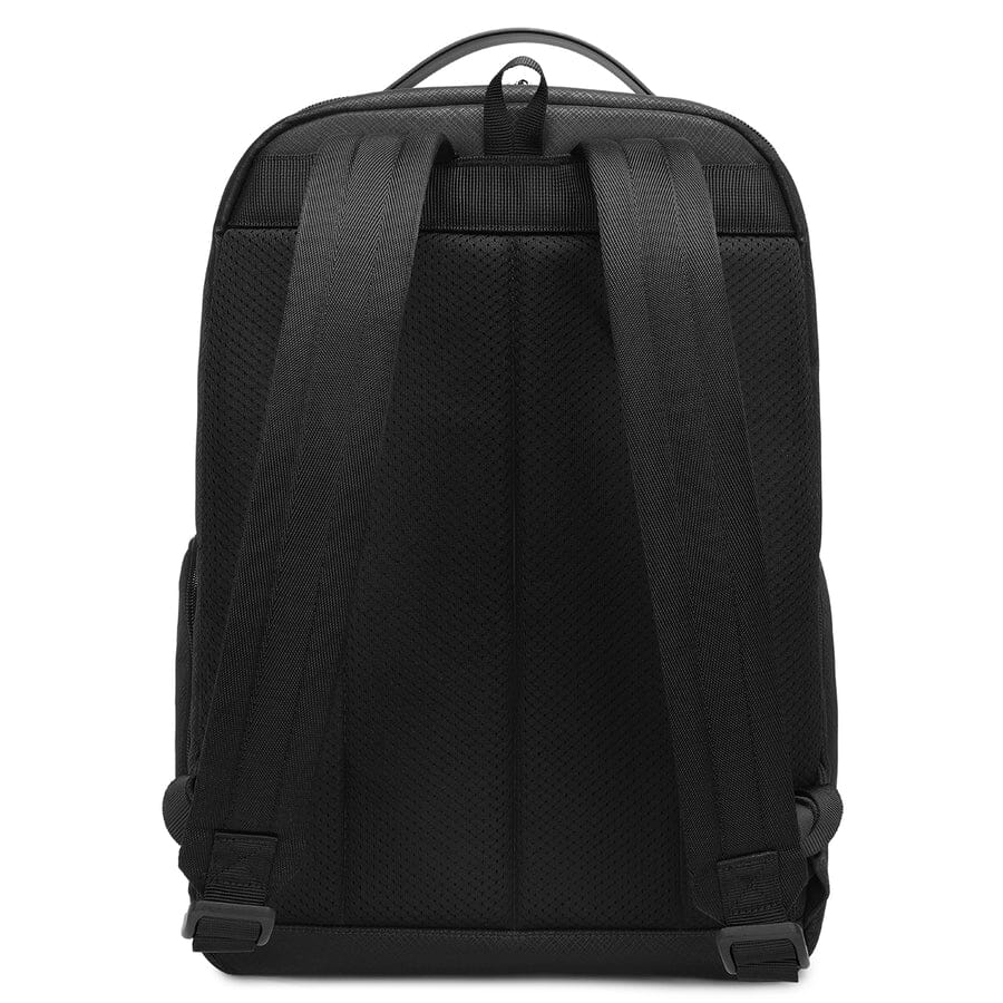 Mochila Executiva Progressive Romenzi RZ951 em detalhe, impermeável em nylon premium, com espaço para notebook 15,6' e design moderno e ergonômico.