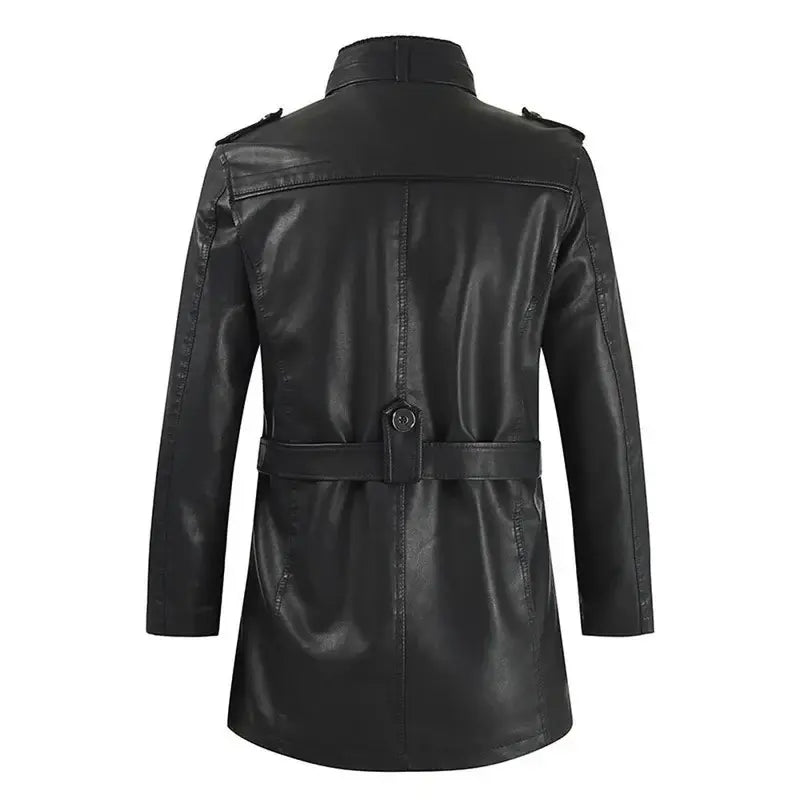 Sobretudo Masculino de Couro Romenzi RZ096, confeccionado em couro premium com design elegante e proteção ideal para os dias mais gelados.