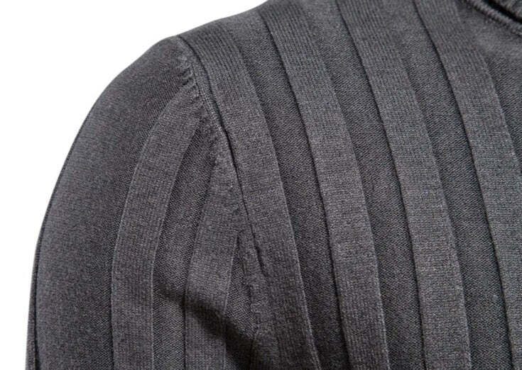 Suéter Masculino Dilam Romenzi RZ050, confeccionado com lã e algodão pima, ideal para looks elegantes e confortáveis no outono e inverno.