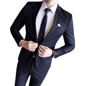 Blazer Masculino Executivo Romenzi RZ776 em detalhe, confeccionado em poliviscose de alta qualidade com caimento perfeito e estilo sofisticado.