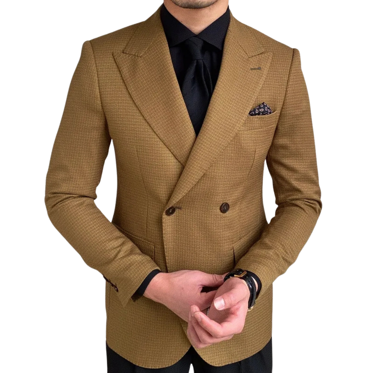 Blazer Masculino Romenzi RZ939 em detalhe, peça sofisticada em Ecomicrofibra Easeleaf Tan Brown com forro em seda e abotoamento duplo elegante.
