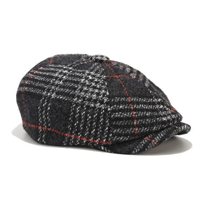 Boina Masculina de Lã England Romenzi RZ270 com design inglês, confeccionada em poliéster e lã premium, ajuste ergonômico e cores versáteis.