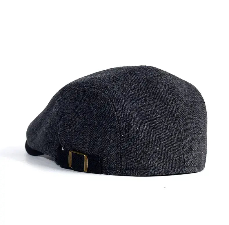 Boina Masculina Spain Fashion Romenzi RZ275 com design ergonômico, materiais premium, ajuste perfeito e cores clássicas para estilo e conforto.