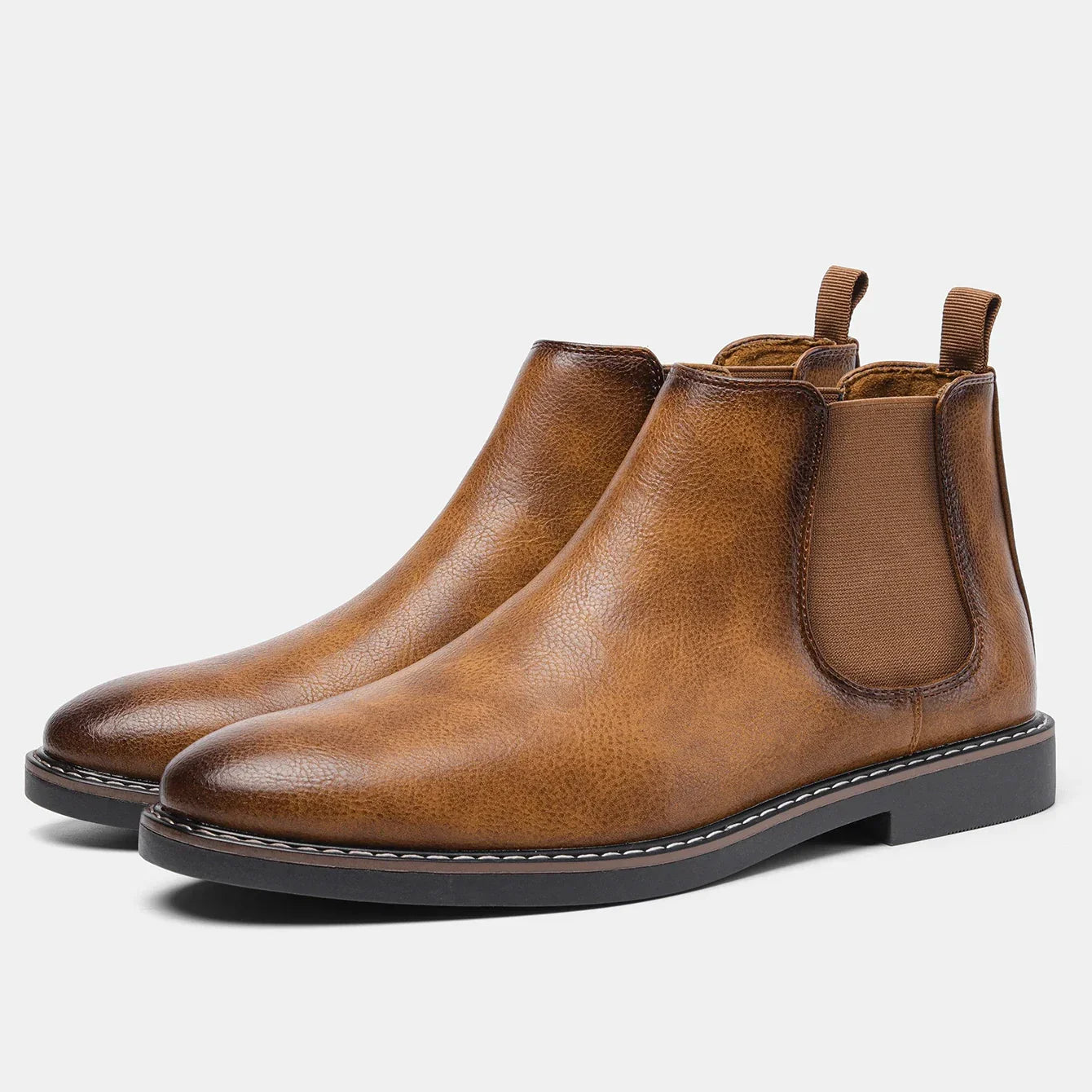 Bota Chelsea Masculina Romenzi Clássica RZ545 em destaque, modelo sofisticado em couro de alta qualidade que oferece elegância, conforto e durabilidade.