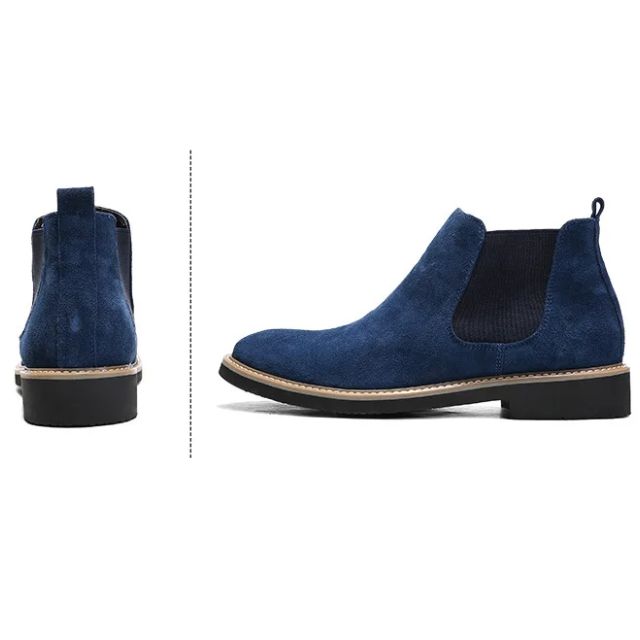 Bota Chelsea Masculina Romenzi Viena RZ550 em detalhe, modelo clássico em couro de alta qualidade que oferece sofisticação, durabilidade e conforto.