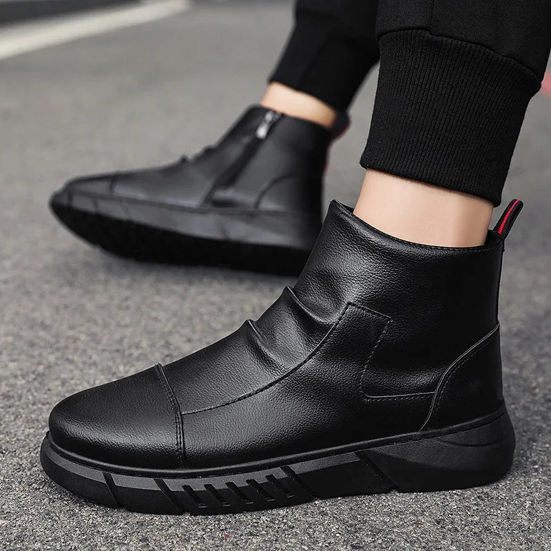 Bota Chelsea Masculina de Couro Romenzi RZ296 em couro premium, com solado antiderrapante e design moderno. Conforto e praticidade.