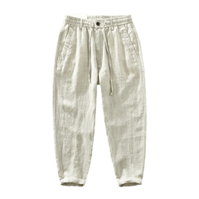 Calça de Linho Masculina Romenzi RZ561 em detalhe, peça sofisticada em linho premium, com design moderno que valoriza a silhueta masculina.