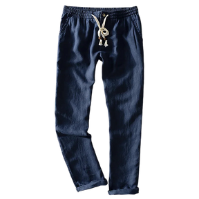 Calça de Linho Masculina Romenzi RZ562 em detalhe, calça sofisticada em linho leve e respirável que oferece frescor, conforto e estilo contemporâneo.