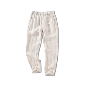 Calça de Linho Masculina Romenzi RZ566 em detalhe, peça leve e sofisticada em linho premium, ideal para looks casuais ou formais nos dias quentes.