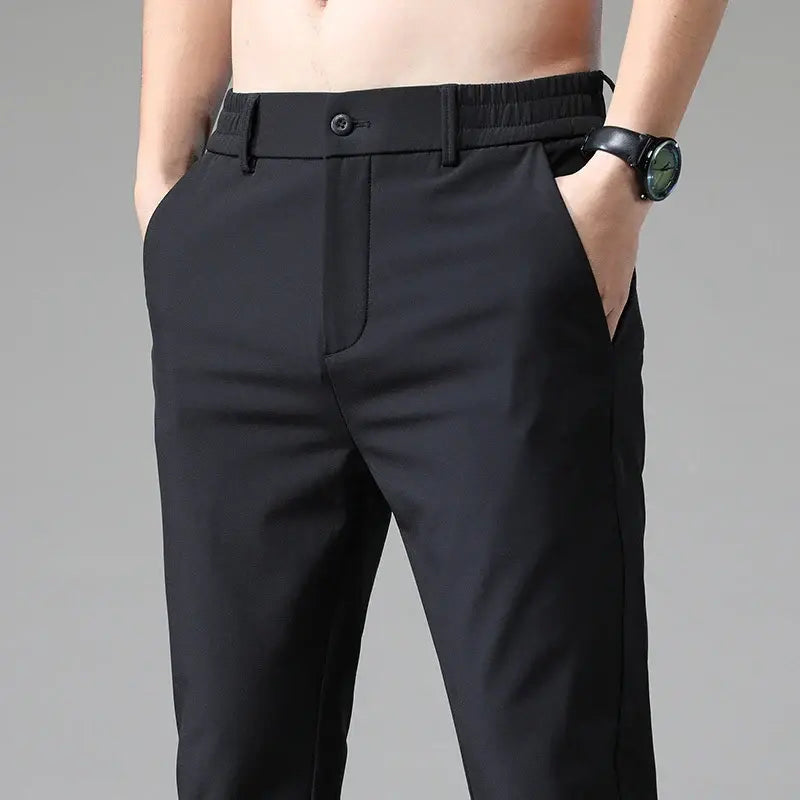 Calça Social Masculina Slim Romenzi RZ007 – sofisticação, conforto e versatilidade em modelagem slim fit com tecido premium.