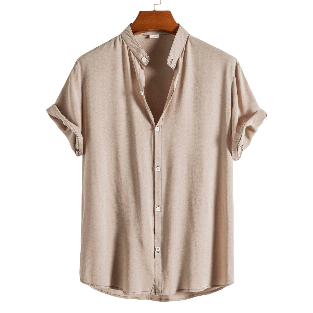 Camisa de Linho Masculina Gola Padre Romenzi RZ793 feita em linho premium, respirável e elegante, com design clean e versátil para diversas ocasiões.