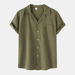 Camisa de Linho Masculina Romenzi RZ803 em detalhe, peça leve em linho respirável com mangas curtas que garante conforto e estilo casual sofisticado.