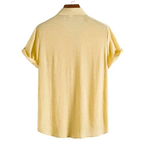 Camisa Manga Curta Básica Romenzi Modern RZ571 feita em tecido de alta qualidade, com design clean e caimento impecável que une conforto e sofisticação.