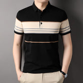 Camisa Polo Masculina Romenzi Argos RZ635 em detalhe, polo listrada em algodão e poliéster que oferece conforto, respirabilidade e estilo versátil.