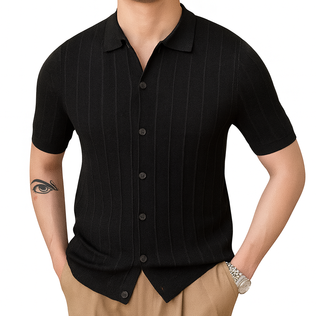 Camisa Polo Masculina Romenzi Burgos RZ612 em detalhe, polo elegante em tecido premium que oferece conforto, durabilidade e estilo sofisticado.