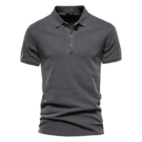 Camisa Polo Masculina Romenzi Executiva RZ606 em detalhe, polo sofisticada em materiais de alta qualidade que oferece conforto, elegância e durabilidade.