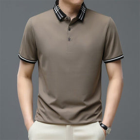 Camisa Polo Masculina Romenzi Palermo RZ625 em detalhe, peça em algodão e poliéster que une conforto, respirabilidade e estilo versátil para o dia a dia.