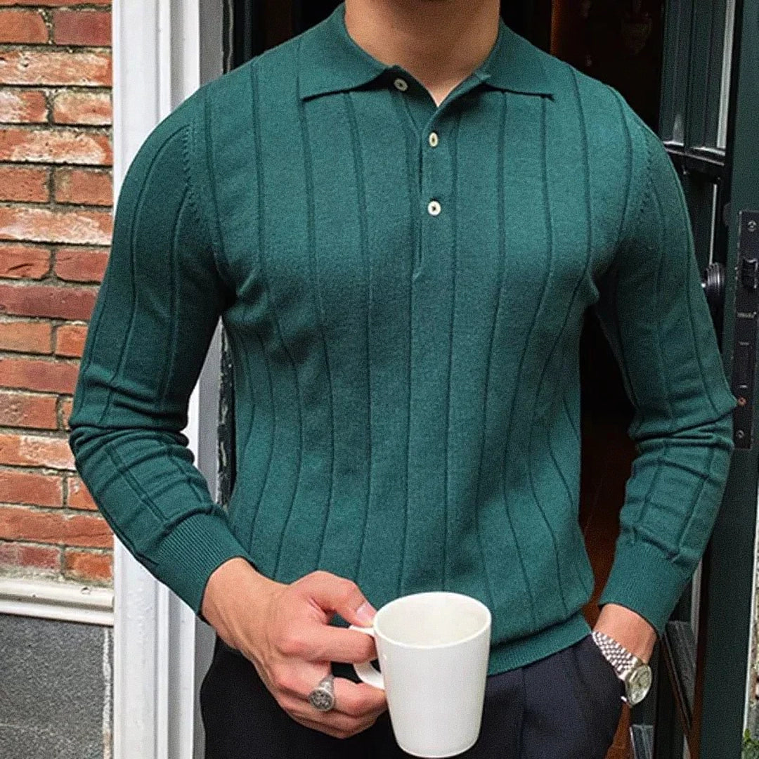 Camisa Polo Masculina Romenzi Reus RZ603 em detalhe, polo de manga longa em materiais premium que oferece conforto, durabilidade e estilo refinado.