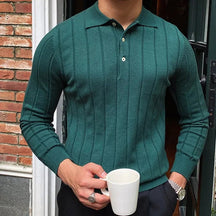 Camisa Polo Masculina Romenzi Reus RZ603 em detalhe, polo de manga longa em materiais premium que oferece conforto, durabilidade e estilo refinado.