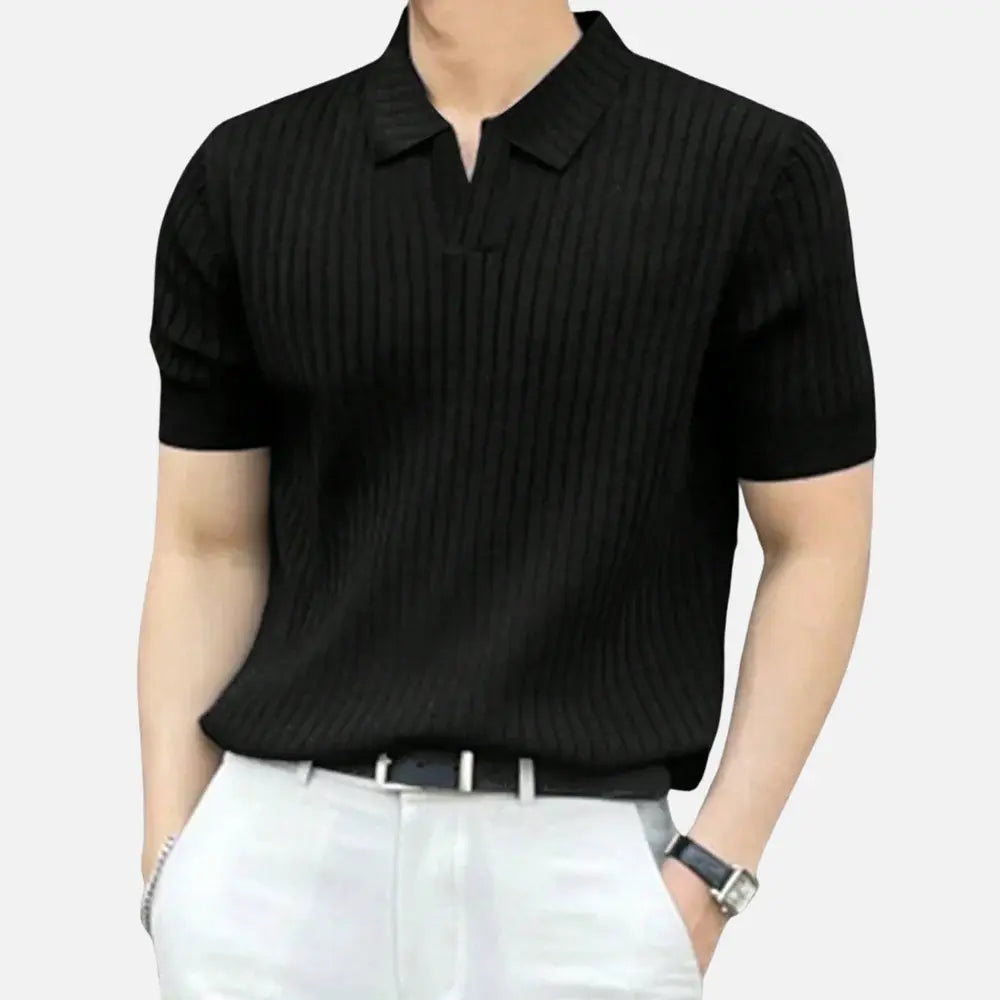 Camisa Polo Masculina Romenzi RZ019 com design clássico, colarinho e detalhes elegantes para um visual sofisticado.