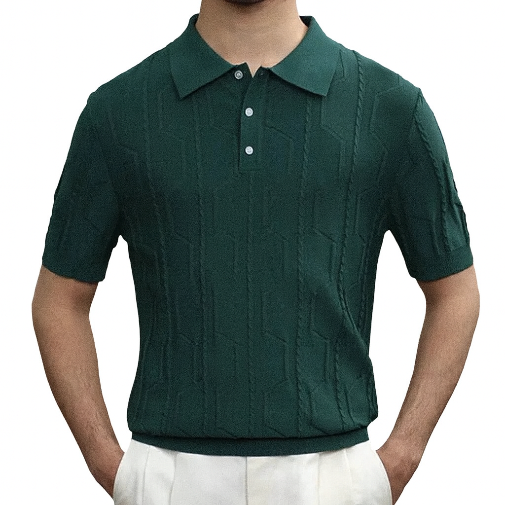Camisa Polo Masculina Romenzi Zamora RZ634 em detalhe, polo sofisticada em materiais de alta qualidade que oferece conforto, durabilidade e estilo refinado.
