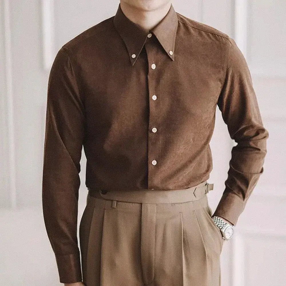 Camisa Social Masculina Romenzi Torino RZ088, feita com materiais premium, caimento impecável e detalhes refinados. Ideal para negócios e eventos elegantes.