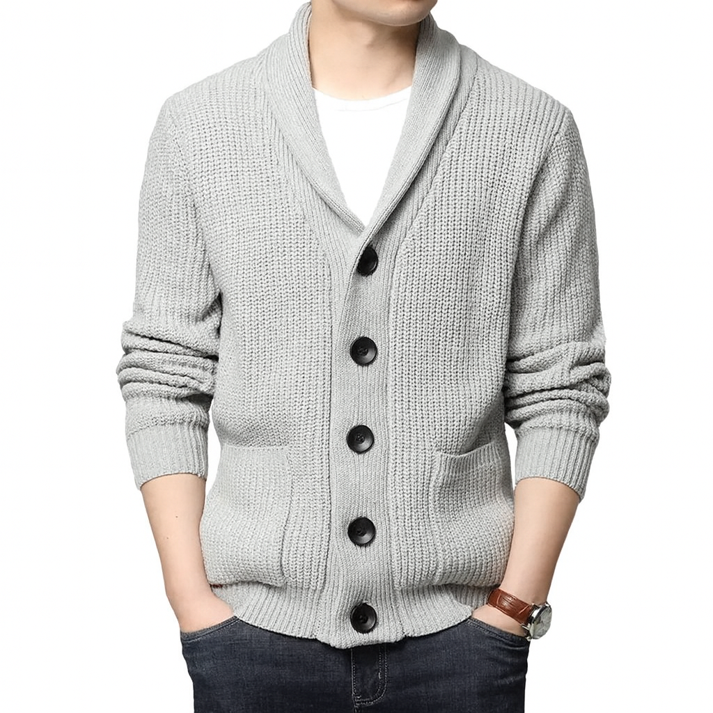 Cardigan Masculino Tricot Romenzi RZ653 em detalhe, peça premium em malha de lã e poliéster, elegante e versátil para ocasiões casuais ou formais.