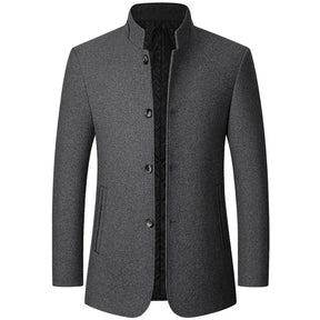 Casaco Masculino Grife Romenzi RZ121 em lã premium com design sofisticado e gola alta